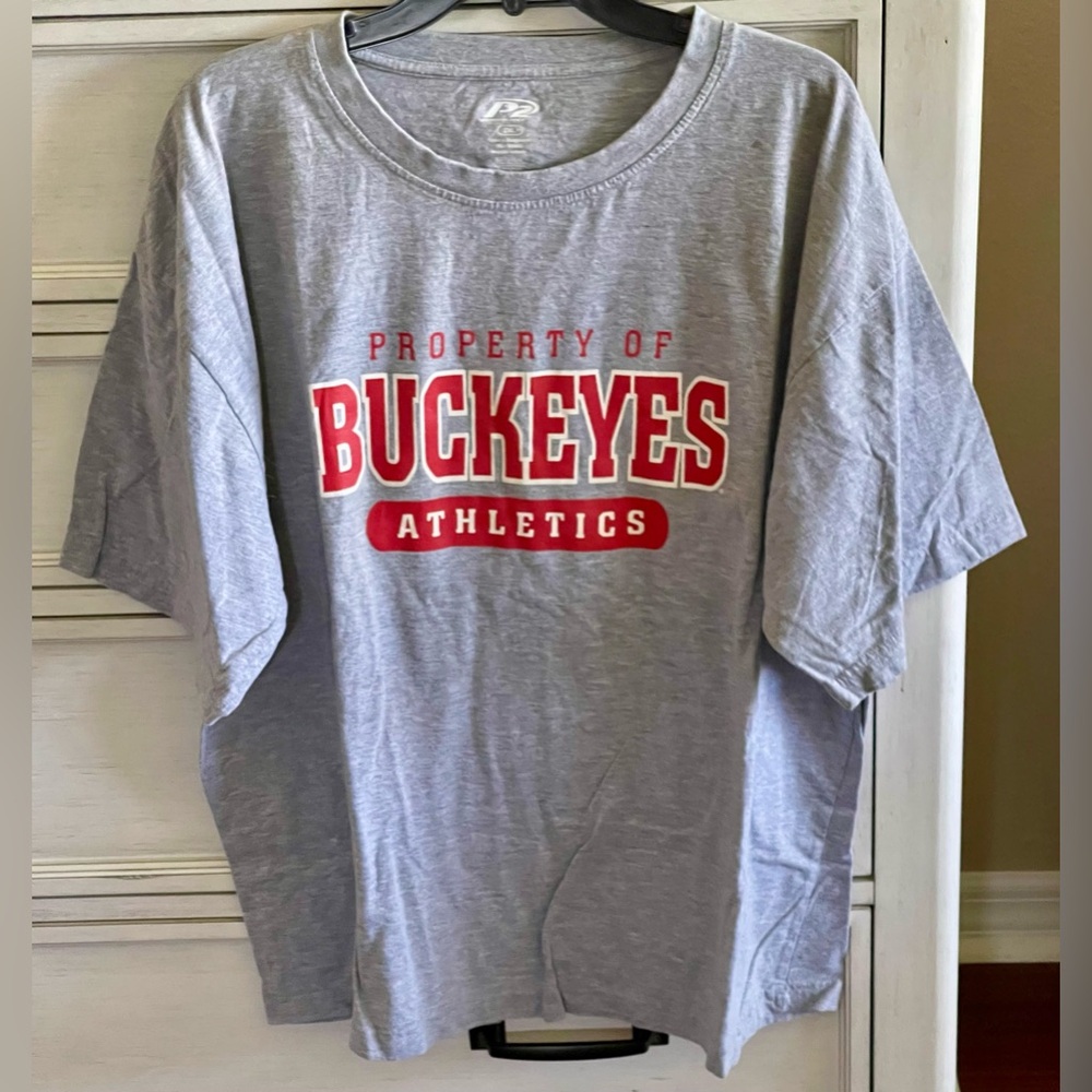 Men’s 2XL Ohio State Property of Buckeyes Athletics Preowned T-Shirt
